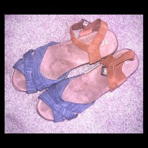 Womens TOMS denim clog sandal s9